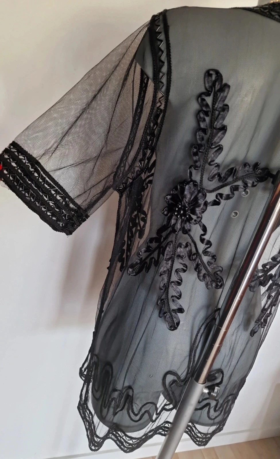 Quimono oriental preto transparente bordado com miçangas estilo boêmio chique – photo 10